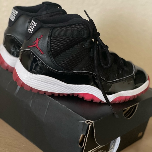Jordan Other - Jordan Bred 11s